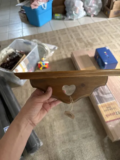 Small heart shelf