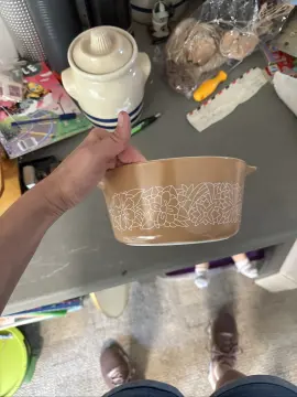 Pyrex brown flower bowl